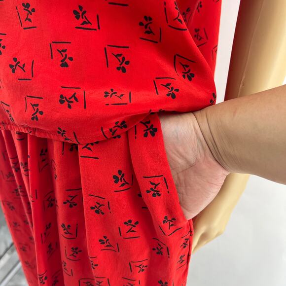 Carole Little (6) American VINTAGE 80's Red Floral 100% SILK Skirt Suit Set - Picture 6 of 8